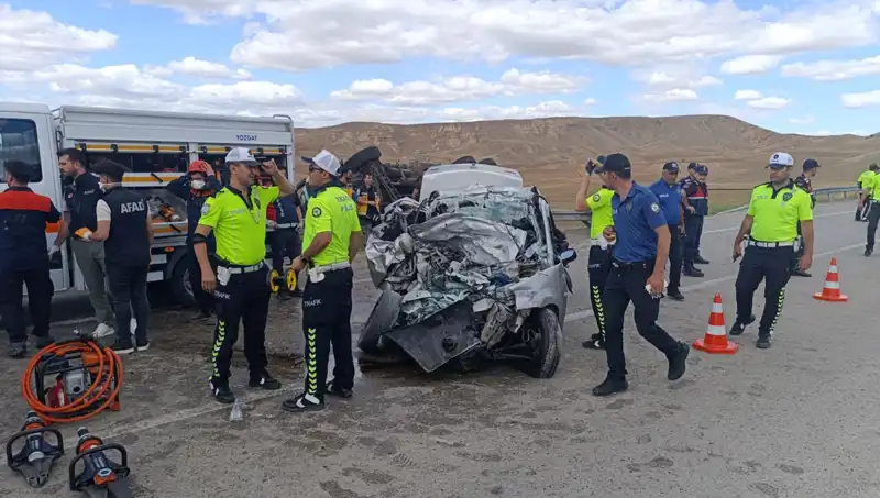 Yozgat’ta Trajik Kaza: 3 Kişi Hayatını Kaybetti, 2 Yaralı