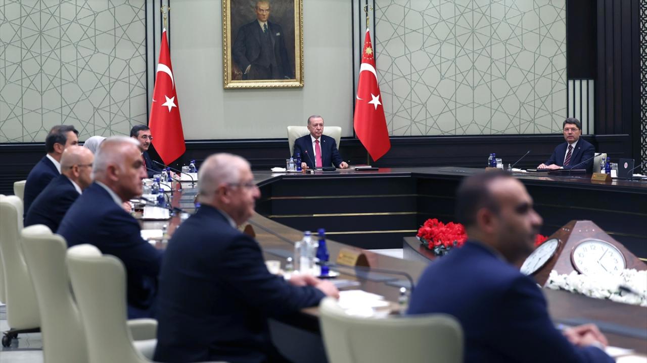 Kabine Toplandı: Suriye ve Asgari Ücret Gündemi Ele Alındı