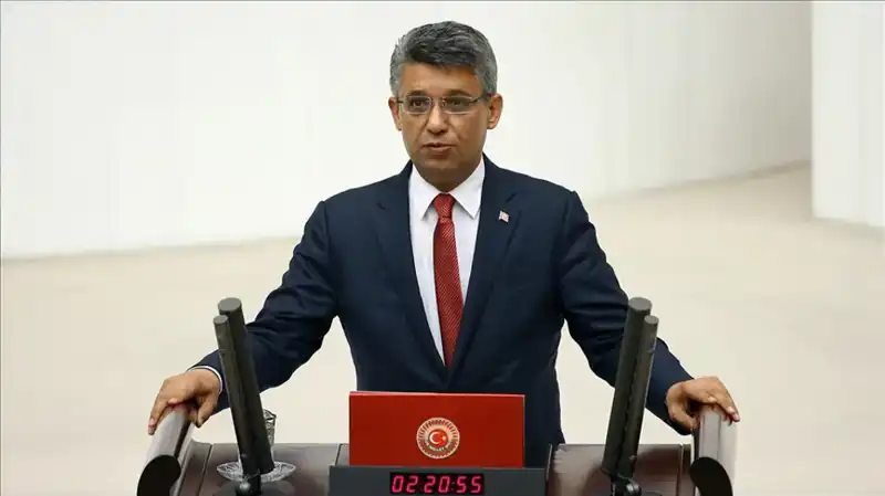 Uşak’ta Siyaset Dünyasını Şok Eden Ölüm: Mehmet Altay Hayatını Kaybetti