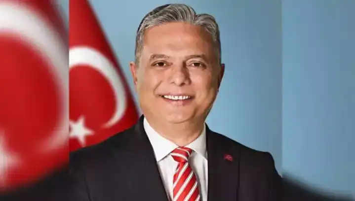 CHP Genel Başkan Adayı Ümit Uysal Kimdir? Hayatı ve Politik Vizyonu