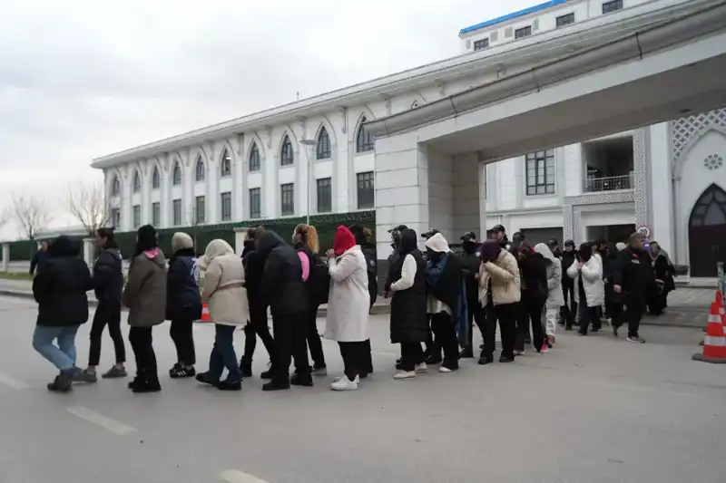 Dolandırıcıların Yapay Zeka İle Kurguladığı Kadın Görselleriyle 483 Milyon Liralık Vurgun