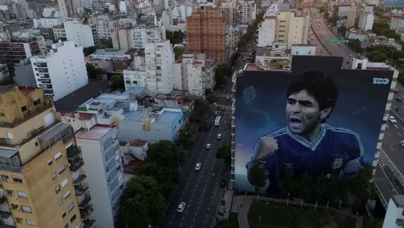 Maradona'nın Ölümü: İhmal ve Sağlık Çalışanları Üzerine Şok İddialar