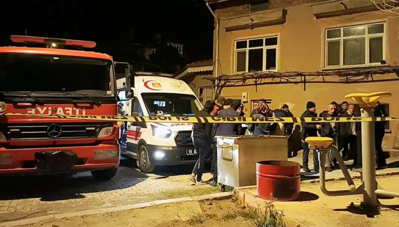 Gizemli Yangın: Yaşlı Adamın Cansız Bedeni Bulundu