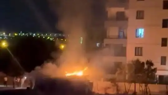 Elazığ’da Büyük Kümes Yangını: Binlerce Tavuk ve Kuş Hayatını Kaybetti