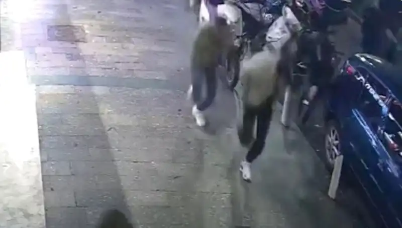 Hakkari Seçim Husumeti İstanbul'da Alevlendi: Parti Karşıtlıkları Zirveye Ulaştı