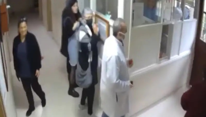 Üsküdar'da Doktora Cumhurbaşkanına Hakaretten Hapis İstemi: Neler Oluyor?