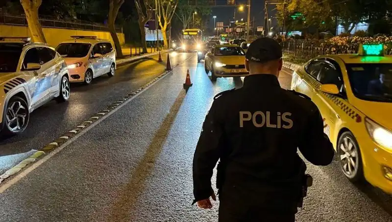 İstanbul'daki Huzur Denetimlerinde 1.500 Kişi Gözaltına Alındı