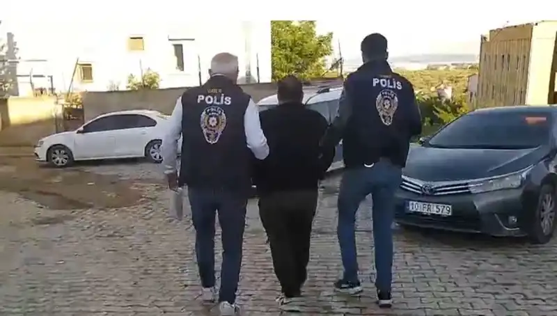 Balıkesir’de Dolandırıcılık Operasyonu: Dört Kişi Tutuklandı!