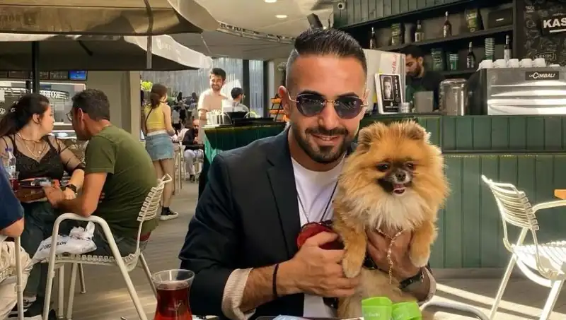 Bir Hafta Önce Güzellik Yarışmasını Kazanan Modeli Kimler Arıyor?
