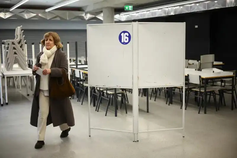 Portekiz'deki Cumhurbaşkanlığı Seçimi, İkinci Tura Taşındı: Adaylar Kimler?