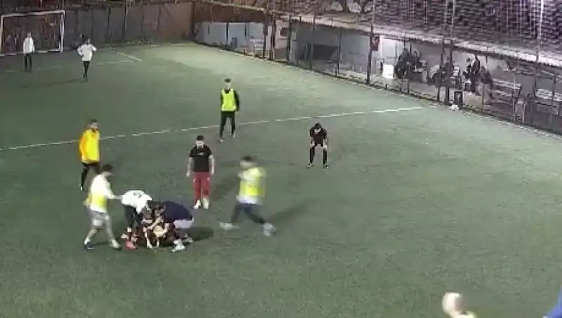 Futbol Sahasında İki Feci Ölüm: Olayın Ayrıntıları Neler?