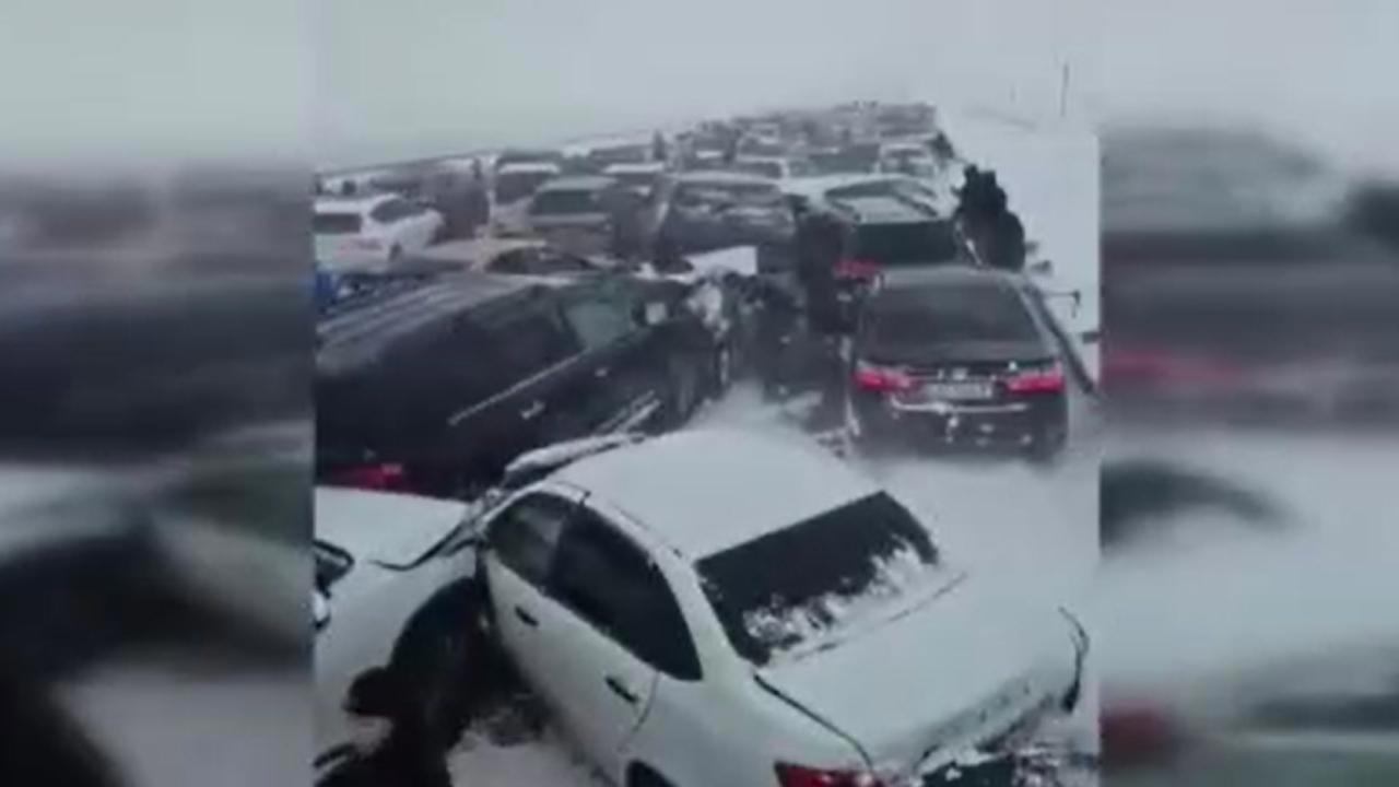 Kazakistan'da Dev Trafik Kazası