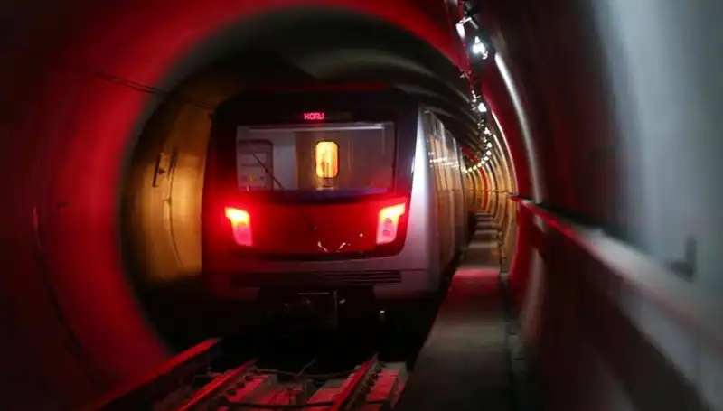 Ankara'da 1 Mayıs İçin Üç Metro İstasyonu Kapatılıyor: Yolcuları Neler Bekliyor?