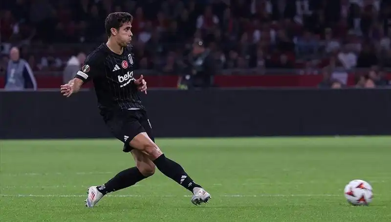 Beşiktaş'a Derbi Öncesi Sevinç: Sakatlıktan Dönüşler ve Yeni Stratejiler