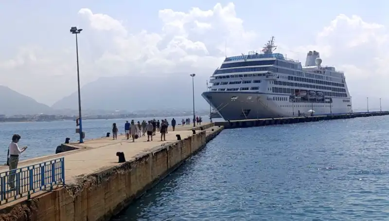 Alanya, ABD'li Turistlerin Gözdesi Oldu: Kruvaziyerle Gelen Ziyaretçiler