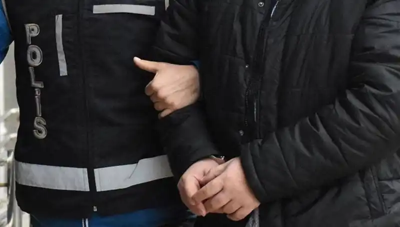 Emniyet ve TSK'da FETÖ Operasyonları: Gizli Ağ Çökertildi