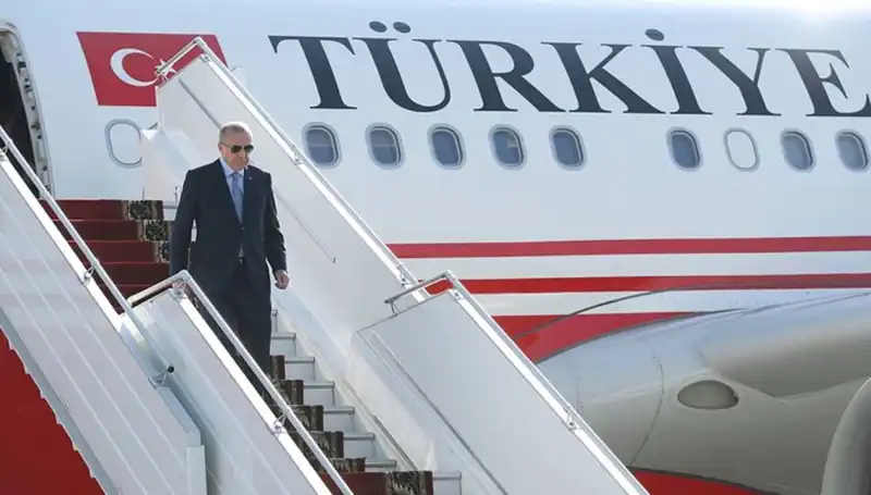 Cumhurbaşkanı Erdoğan İtalya’dan Dönüşte Gündeme Dair Önemli Açıklamalarda Bulundu