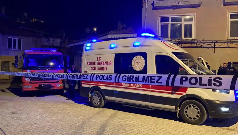 Esrarengiz Yangın: Yaşlı Adamın Evinde Ölümü Şok Etti