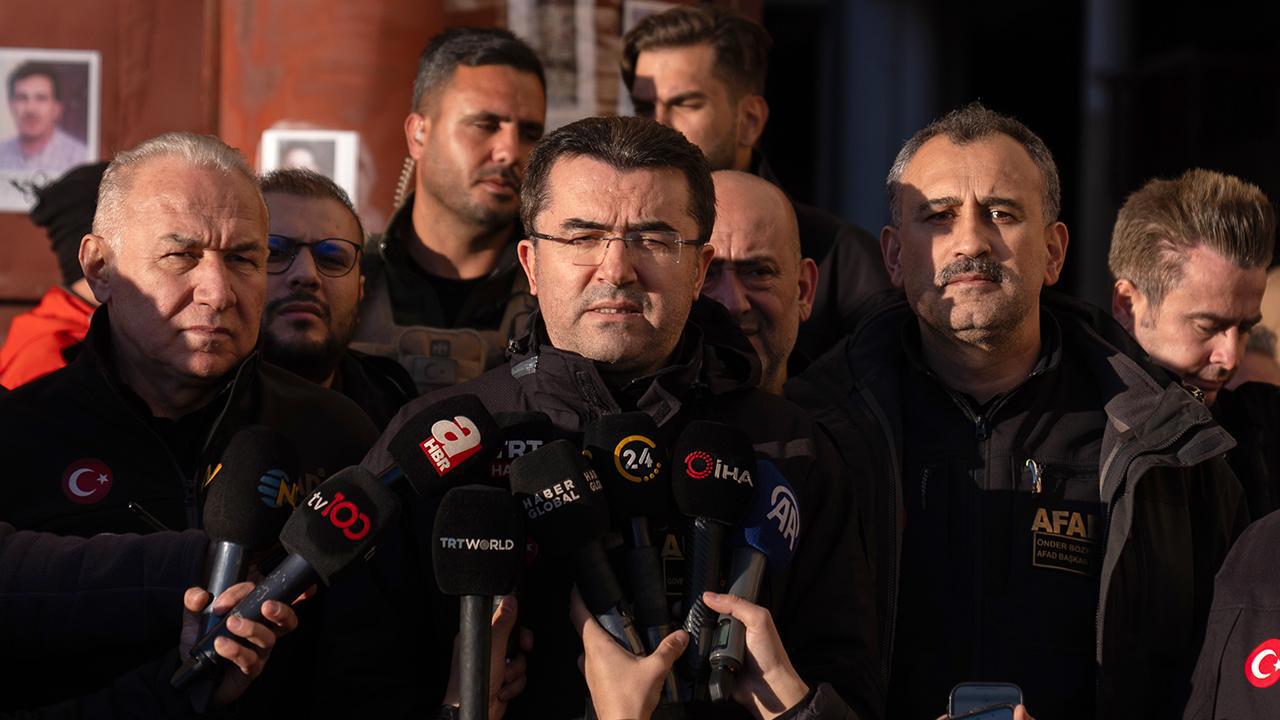 AFAD Başkanı Memiş'ten Güncelleme: Sendaya'da Canlı İzine Rastlanmadı